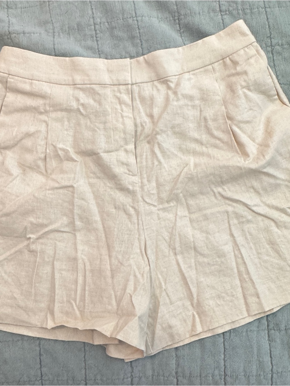 High Waist Linen-Blend Women's Shorts in Light Beige